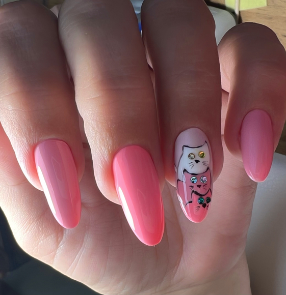 Маникюр и педикюр Пенза «EKA nails» – Маникюрный салон Пенза - EasyWeek
