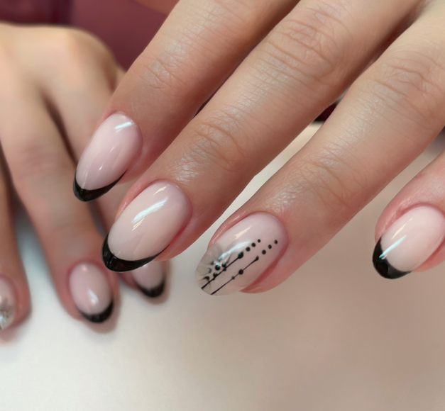 Маникюр и педикюр Пенза «EKA nails» – Маникюрный салон Пенза - EasyWeek
